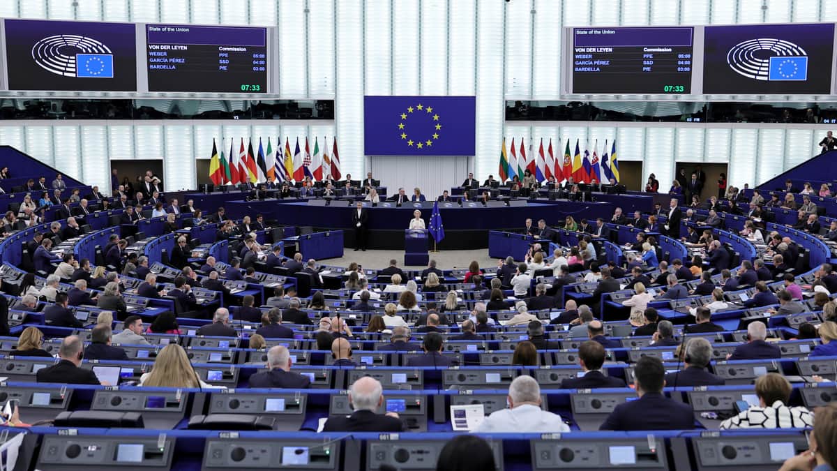 В ЕС предложили создать Совбез с участием Украины. Канаде хотят дать статус первого ассоциированного члена ЕС