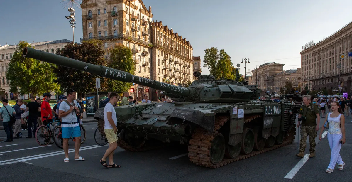 Khreshchatyk, Kyiv, 24 August 2022. Photo by Jens Alstrup, exclusively for Novaya Gazeta. Europe