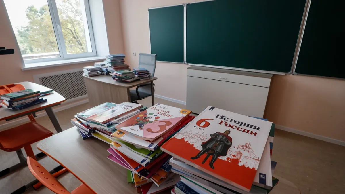 «Усилиями Путина русский язык утратил статус мирового»